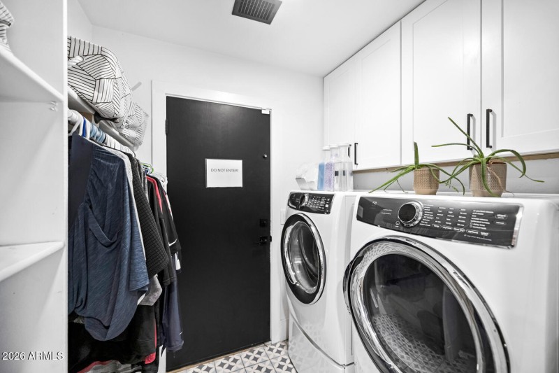 Launry