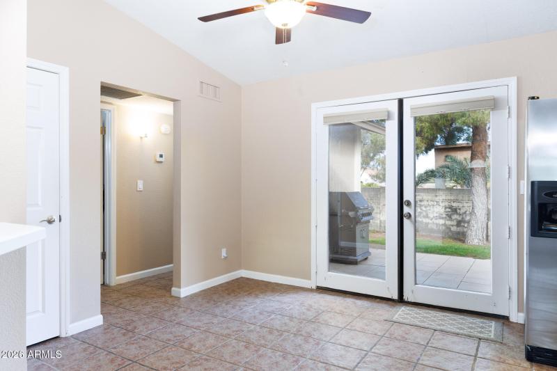 1262 E Crown - Dining Room