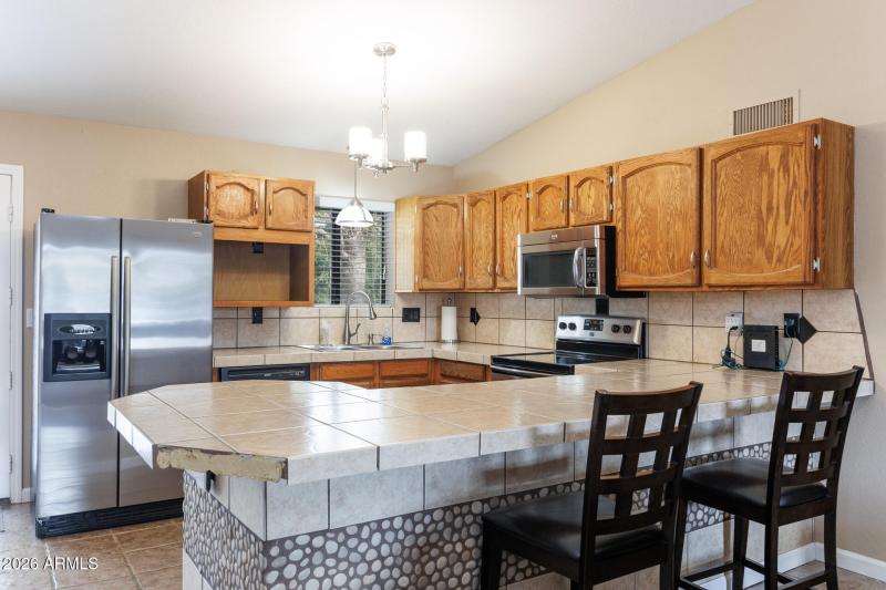 1262 E Crown - Kitchen 2