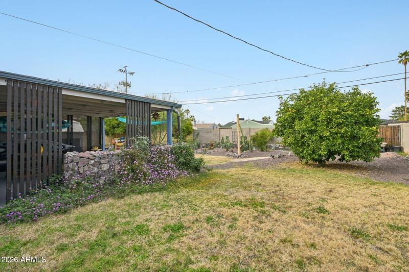 37-web-or-mls-W Clarendon Ave-S2901-037