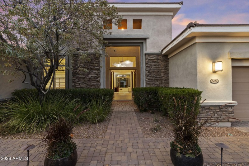 Paver Walkway w Desert Landscaping
