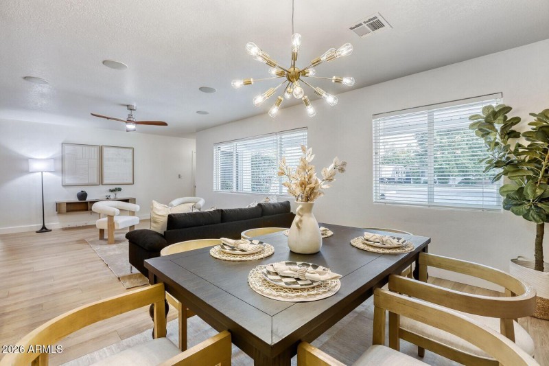 4036 North 40th Place - Web Quality - 01