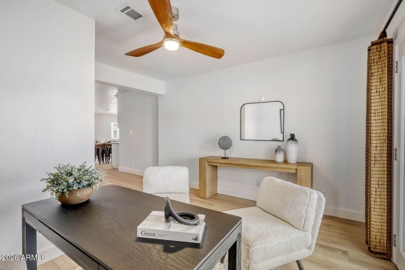 4036 North 40th Place - Web Quality - 01