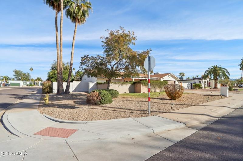 5-web-or-mls-E Evans Dr-S2901-005