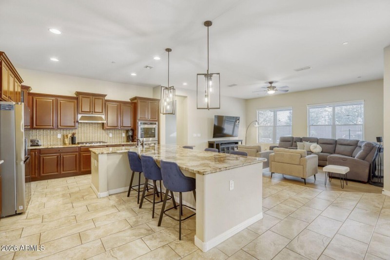 Kitchen - Family Room