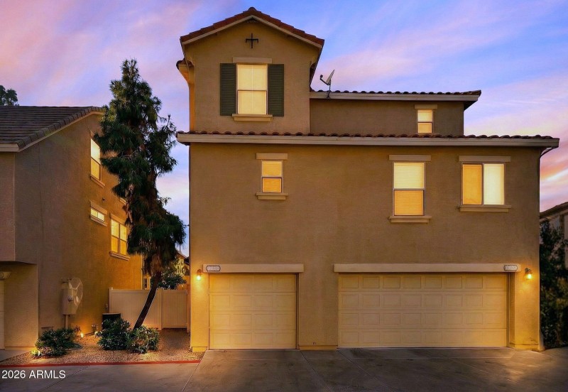 28-web-or-mls-9233 E Neville Ave 1154- T