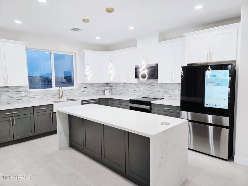 Gorgeous breakfast bar