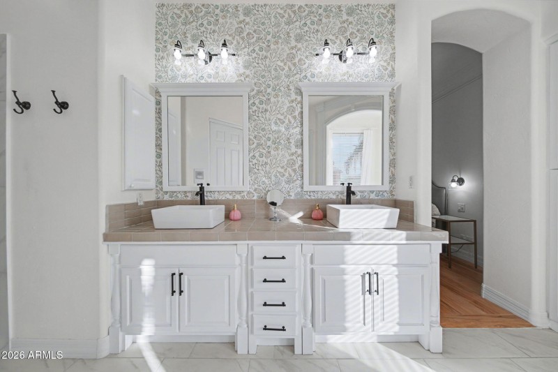 22-web-or-mls-Untitled-22