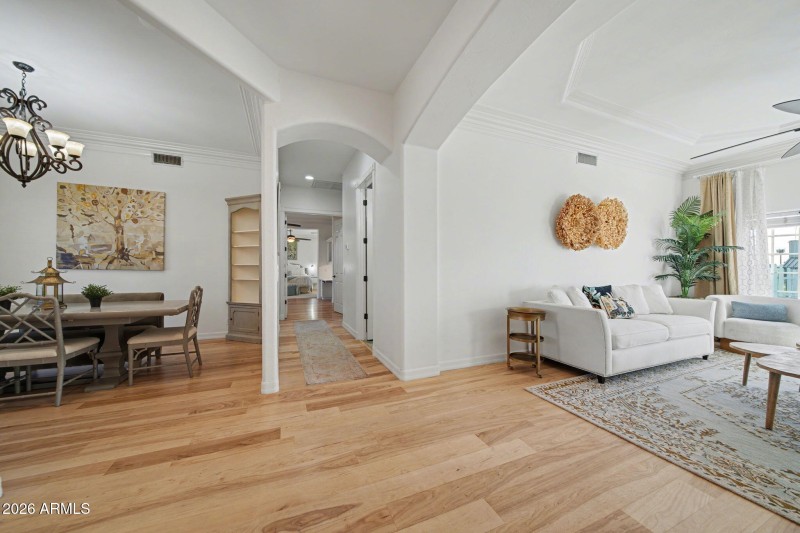 10-web-or-mls-Untitled-10