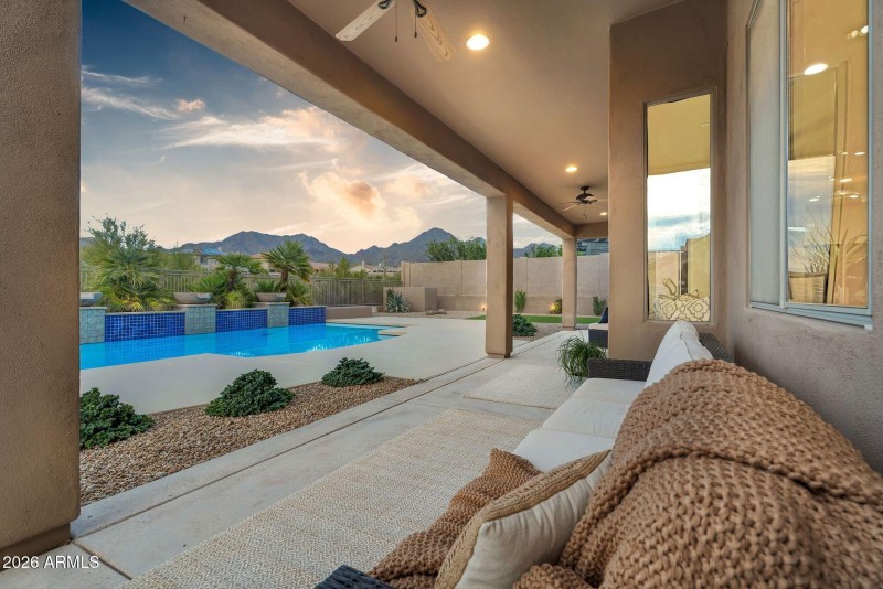 002_106-web-or-mls-dsc07837_333