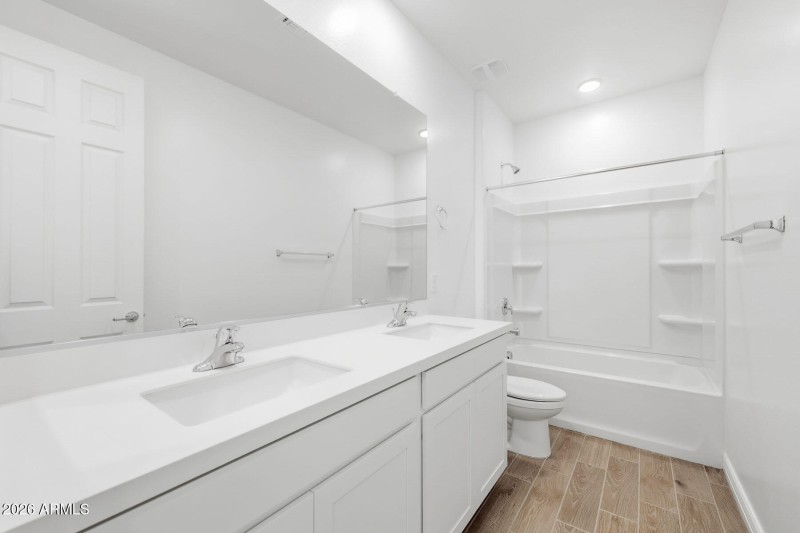 PHX_Miravida_Lot 1176_Harbor_14784_Bath2