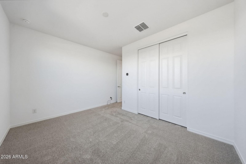 PHX_LasVentanas_Lot 2016_Crimson_18357_b