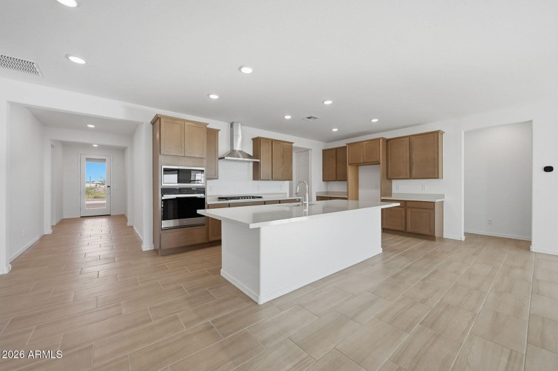 PHX_LasVentanas_Lot 2016_Crimson_18357_K