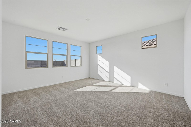 PHX_LasVentanas_Lot 2016_Crimson_18357_O