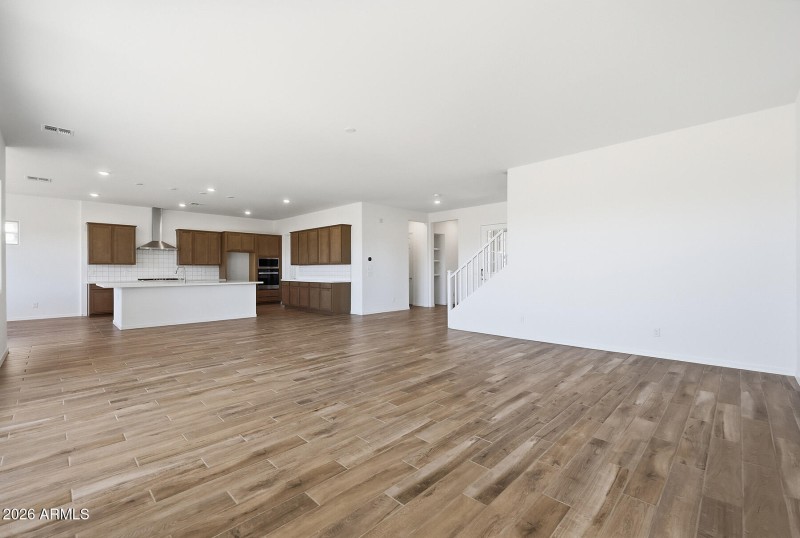 PHX_Empire Pointe_Lot 7054_Pine_226622_G