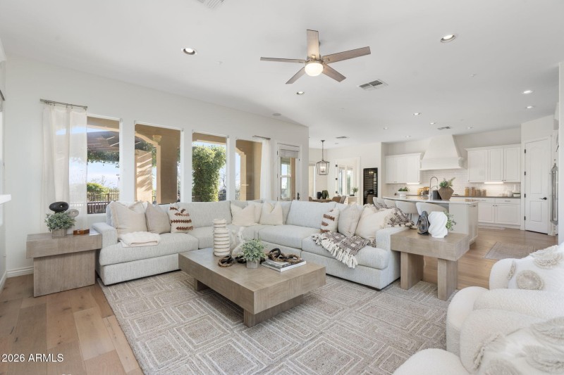 12-web-or-mls-DSC02422