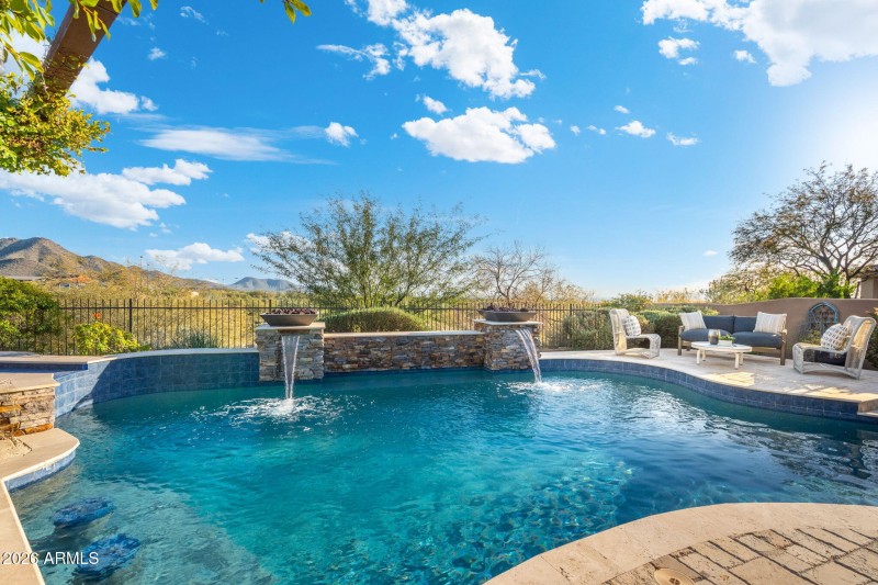 43-web-or-mls-DSC02568-HDR-Edit