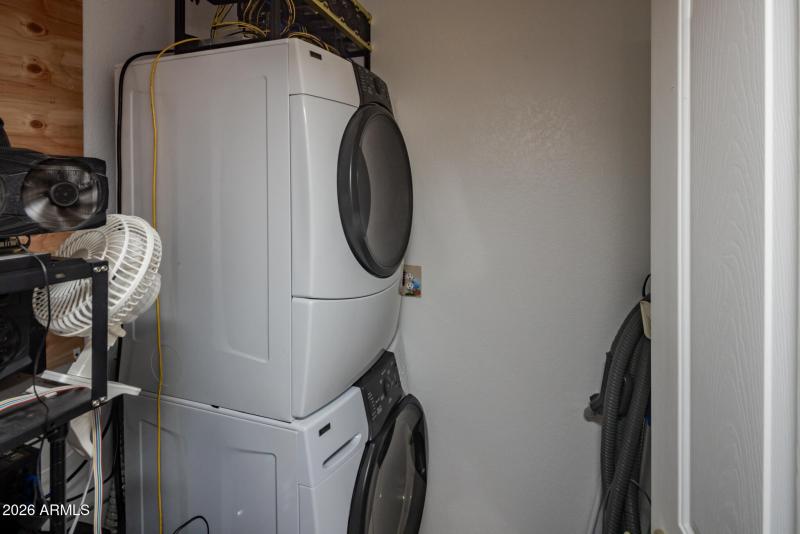 Included Washer/Dryer