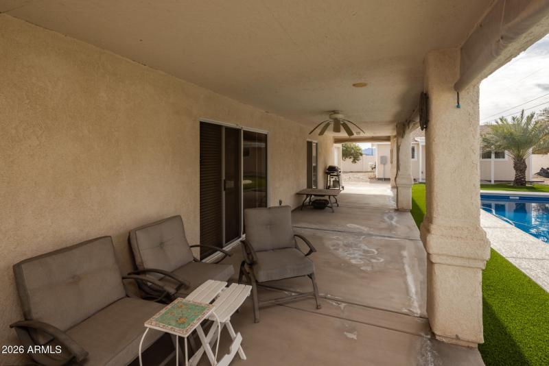 Full House Width Patio