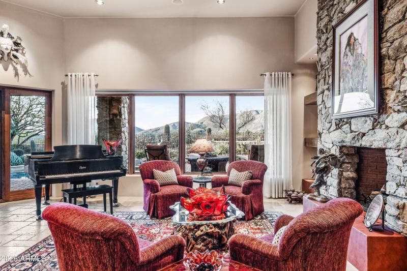 006_Great Room Vistas