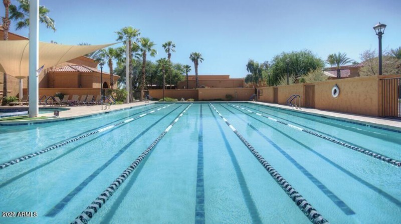 pebblecreek lap pool shot Tuscany