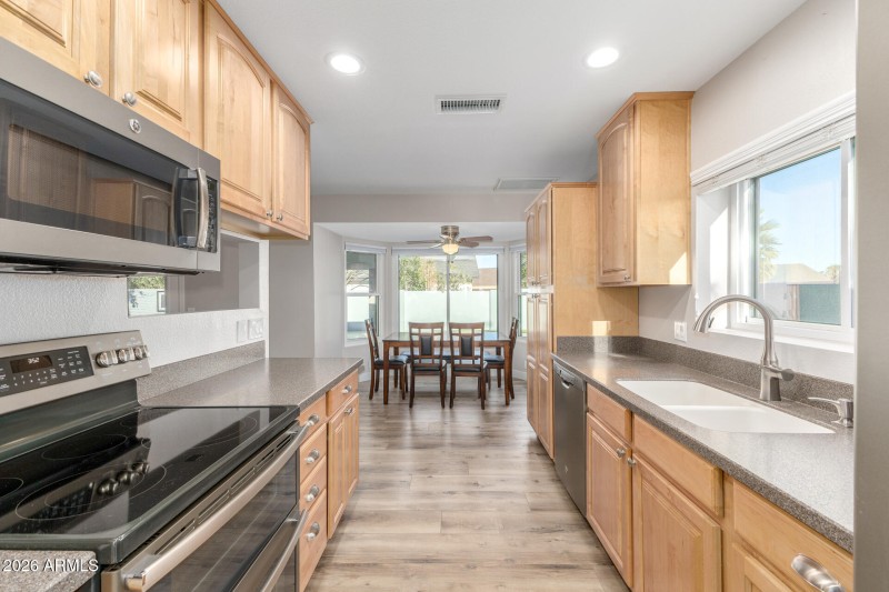 Kitchen & Dining – Seamless connection