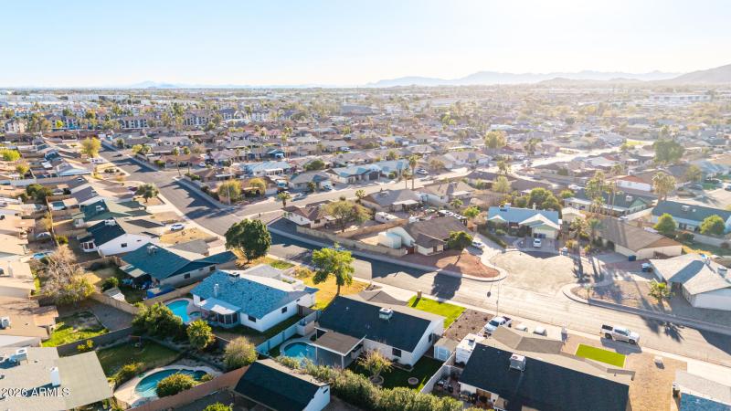 Neighborhood – Aerial with street grid