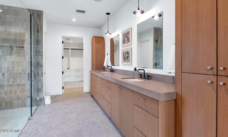 6039 E Calle Camelia-large-025-026-6039