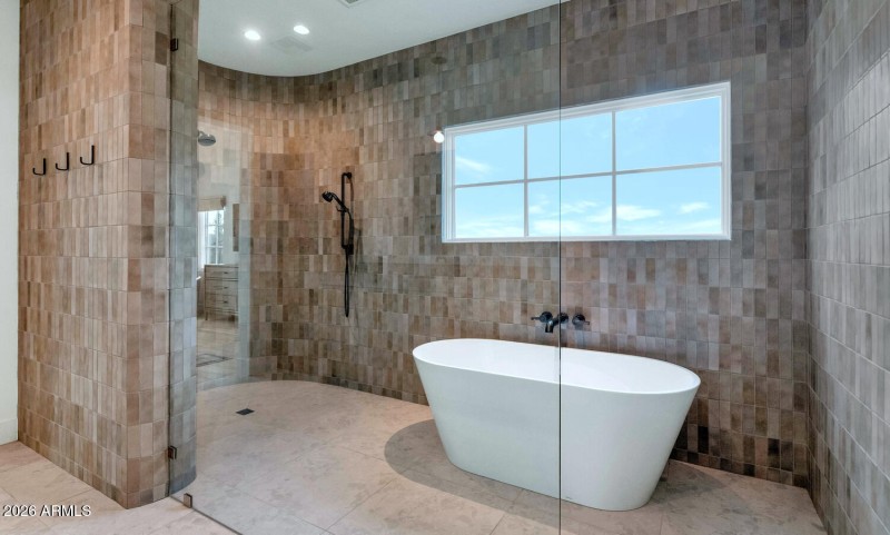 6039 E Calle Camelia-large-026-008-6039