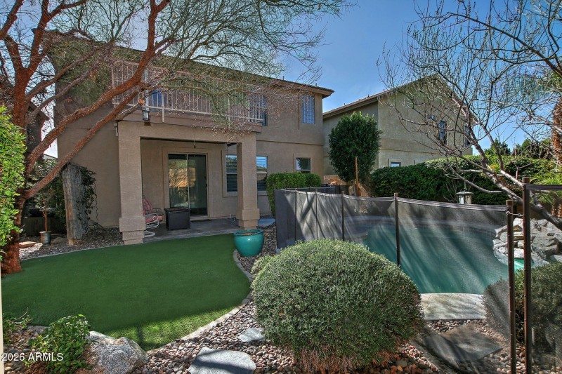 Such a lovely backyard