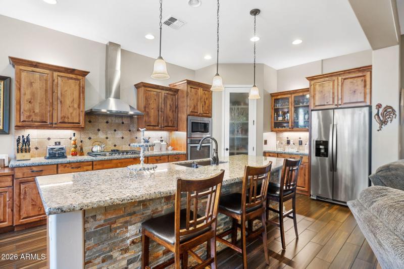 17-Kitchen (1)