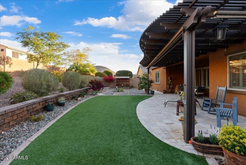 Extended Patio w/pergola
