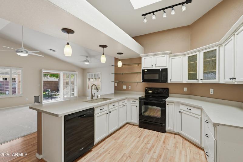 7Custom Kitchen Cabinets