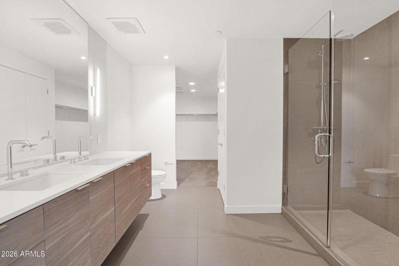 12-web-or-mls-P1460596