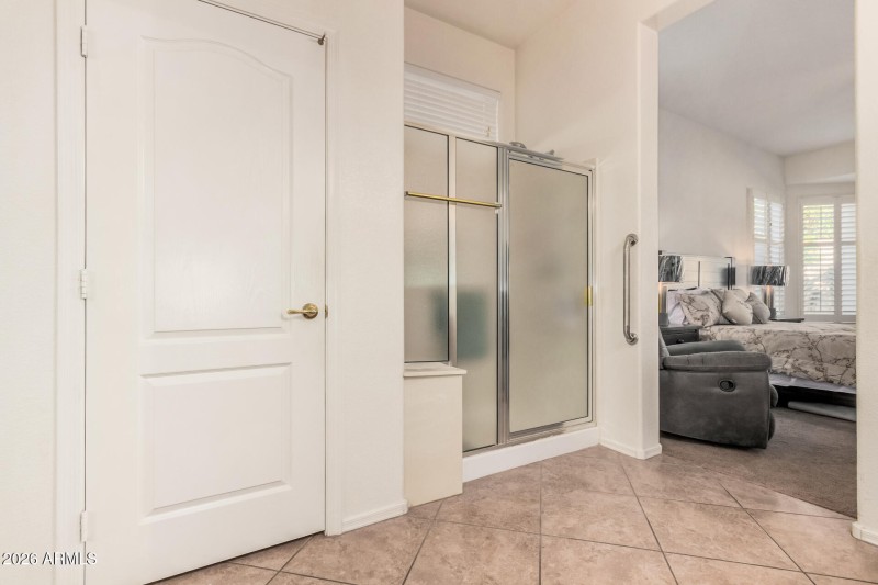 Owner's Suite Walk-In Shower