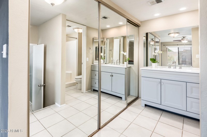 Lots of Closet Space