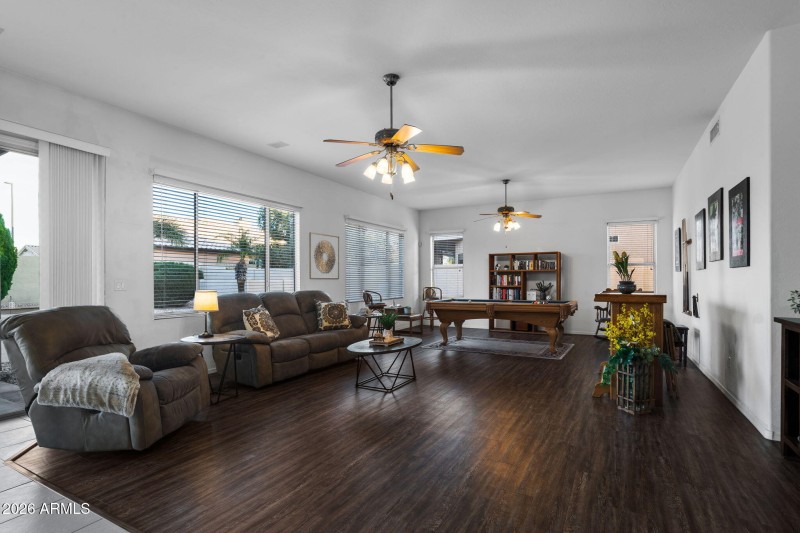 012__1255 N Evergreen St