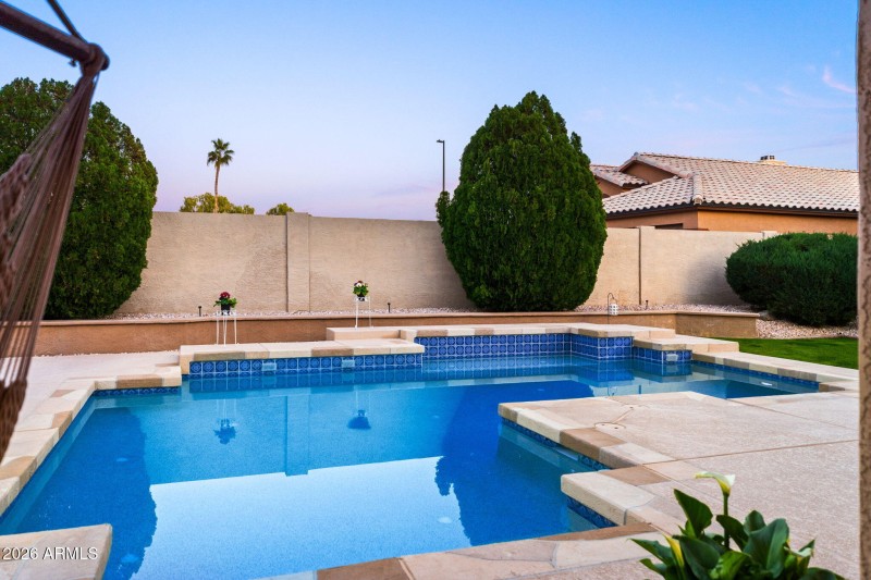 020__1255 N Evergreen St