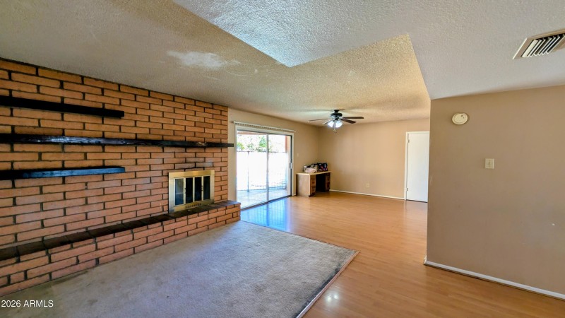 3c0c7d1c-2844-483f-a40e-6eca0ada3c5e~1a