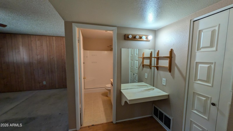 PXL_20260131_184954093.RAW-01.COVER