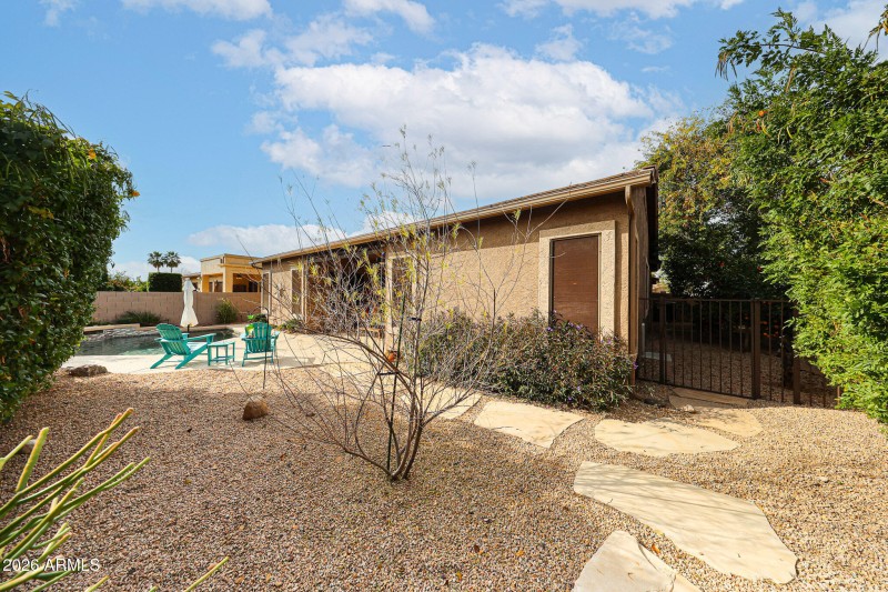 BACK YARD WITH CITRUS TREES