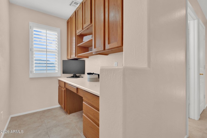 30-web-or-mls-5382 W Kaler-30