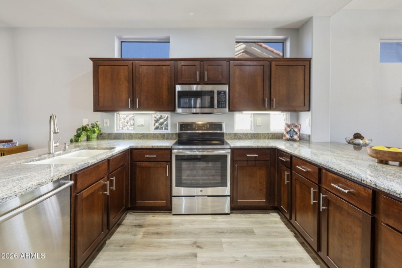 22207 N CHEYENNE Drive