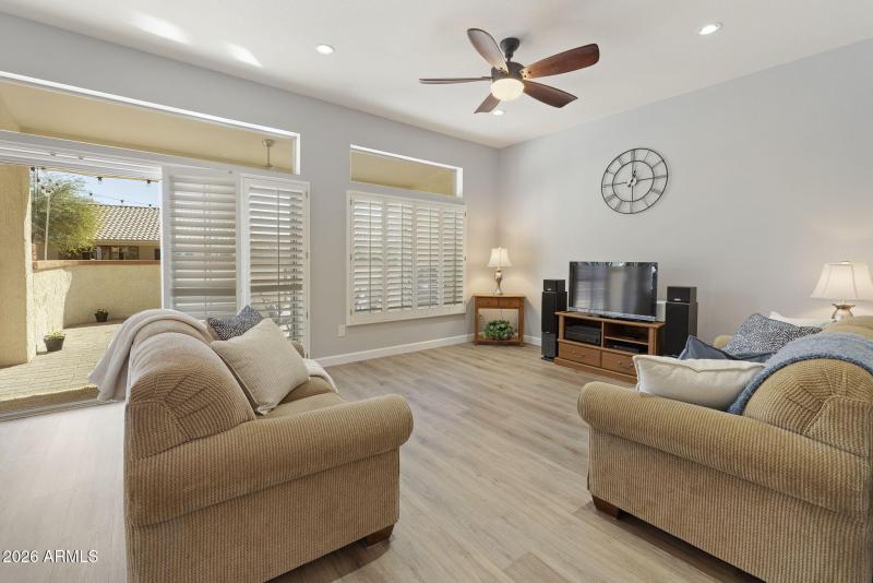 22207 N CHEYENNE Drive