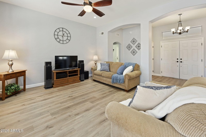 22207 N CHEYENNE Drive