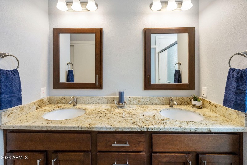 22207 N CHEYENNE Drive