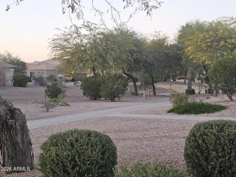 BIKING,JOGGING PATHS T/O COMM.