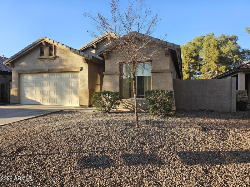 FRONT SPLIT PLAN ELEVATION