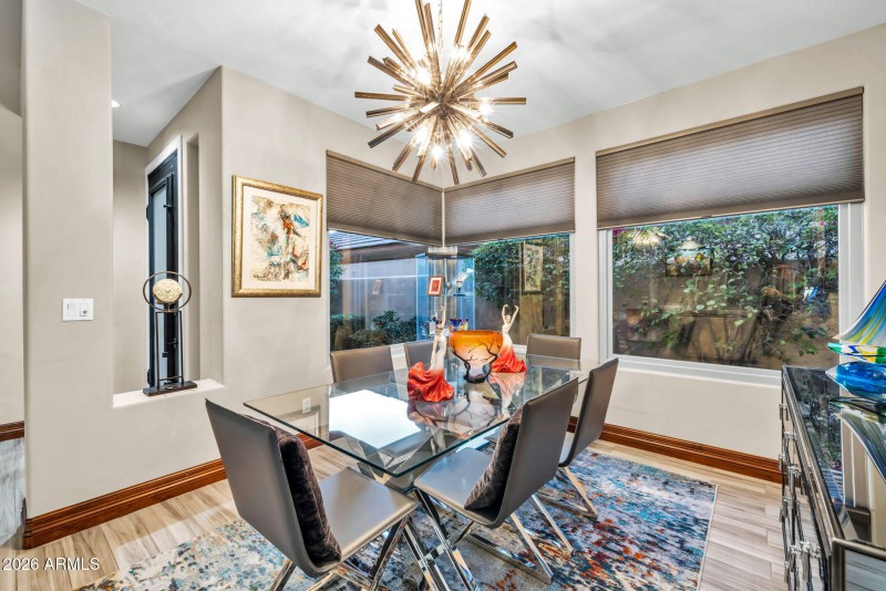 DINING RM TO COURTYARD ENTRY