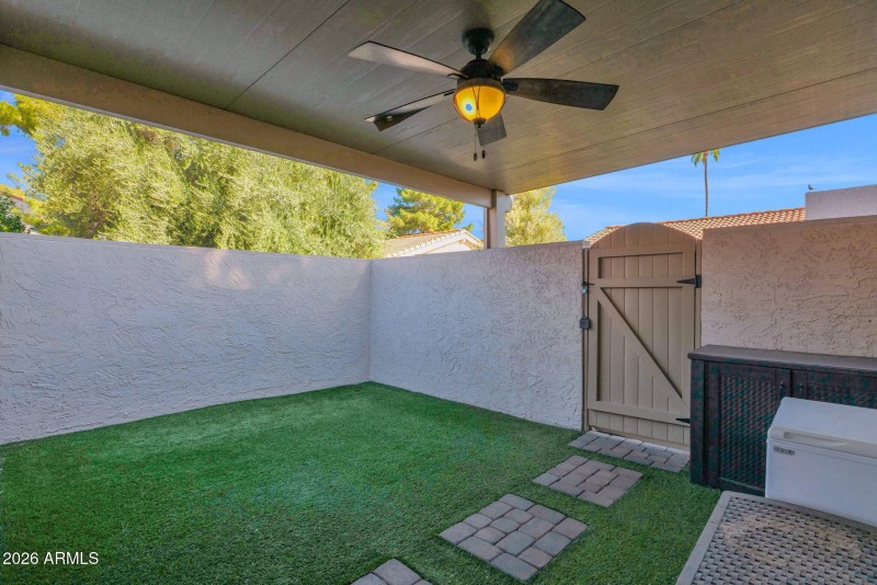 24-web-or-mls-P1471041